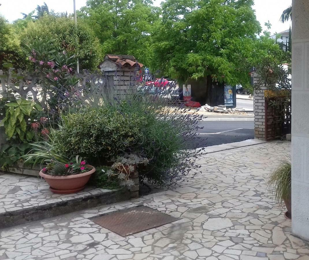 Apartment Lili Пореч Экстерьер фото