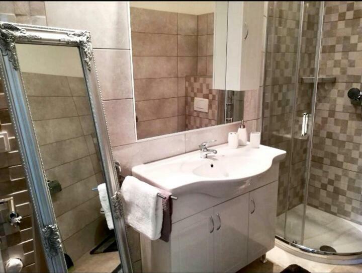 Apartment Lili Пореч Экстерьер фото