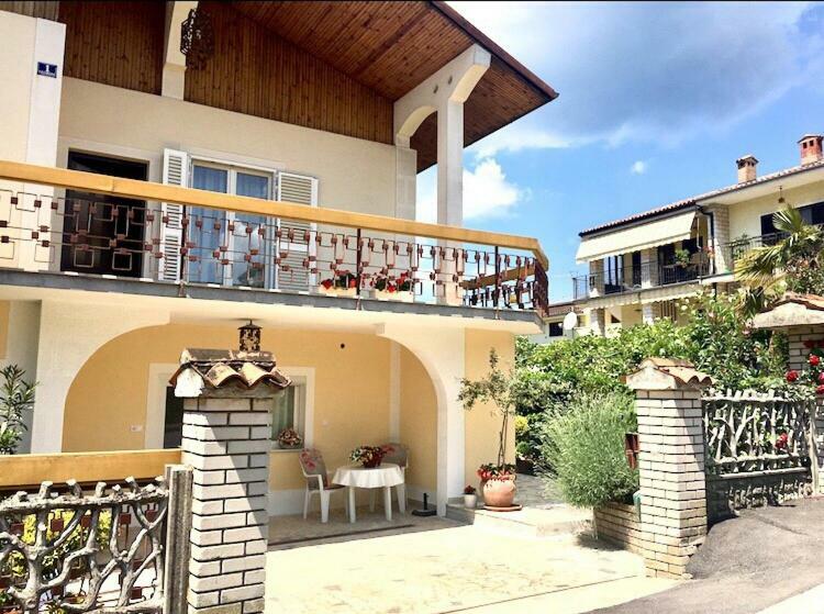 Apartment Lili Пореч Экстерьер фото