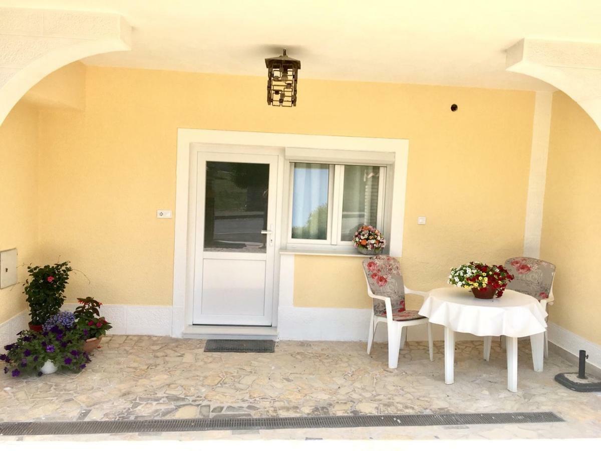 Apartment Lili Пореч Экстерьер фото
