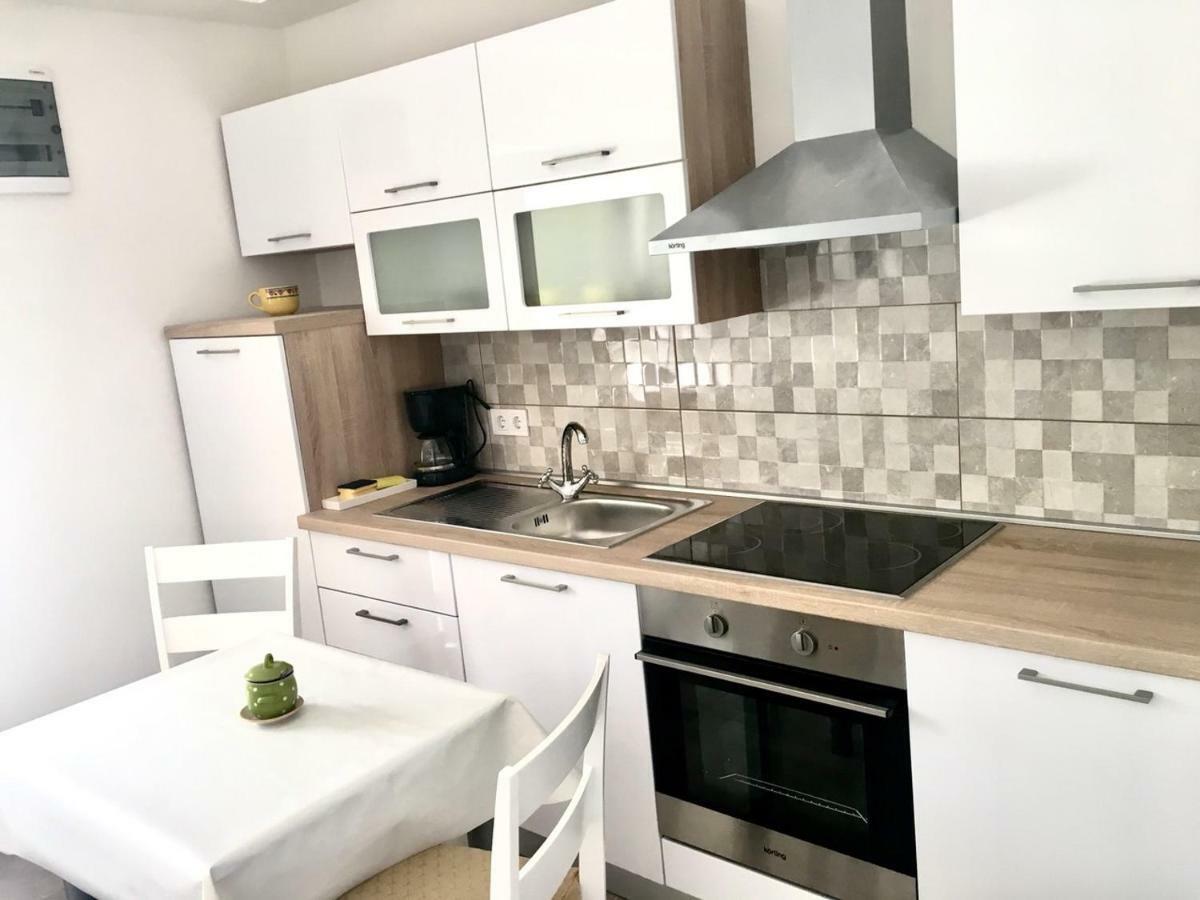 Apartment Lili Пореч Экстерьер фото